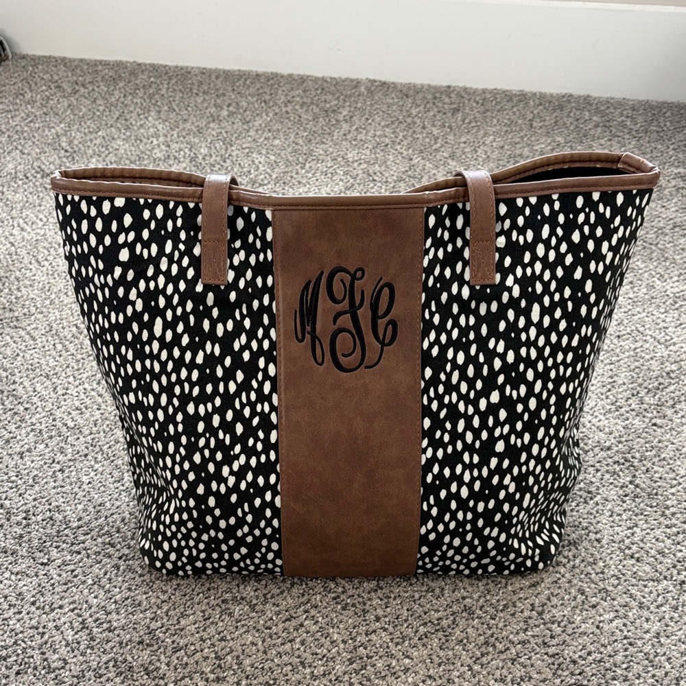 Marleylilly Monogrammed Dottie Tote Bag